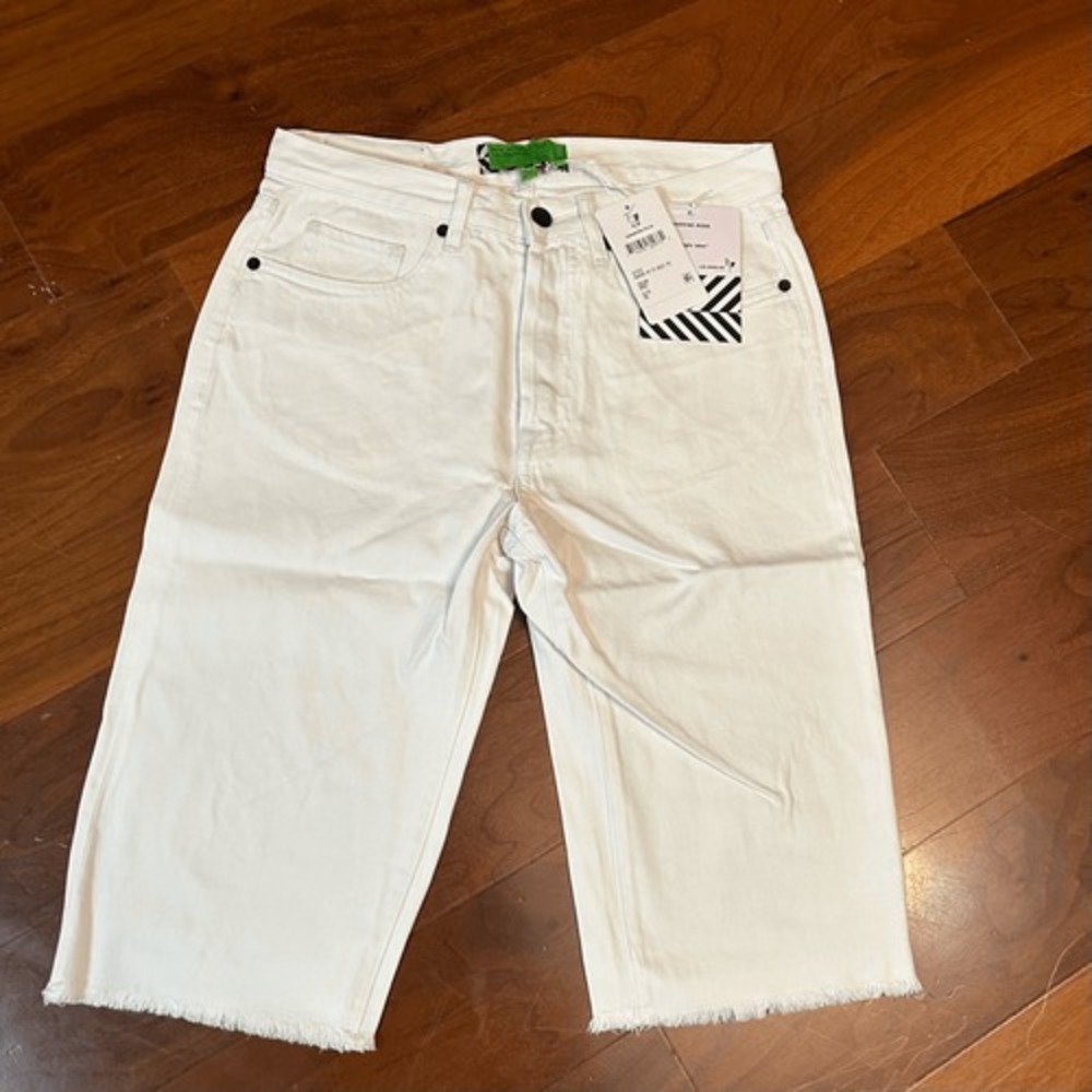 Sandrine Rose (sold by Free People) size‎ 26 dust cropped jeans NWT